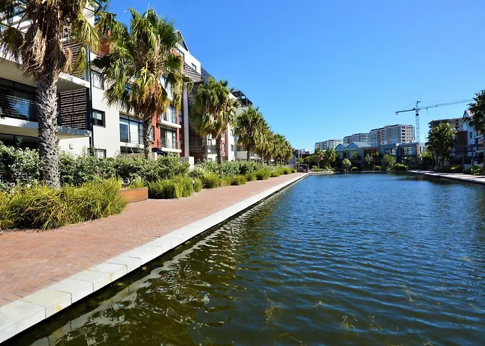 Quayside 1 Bedroom Apartment In Century City