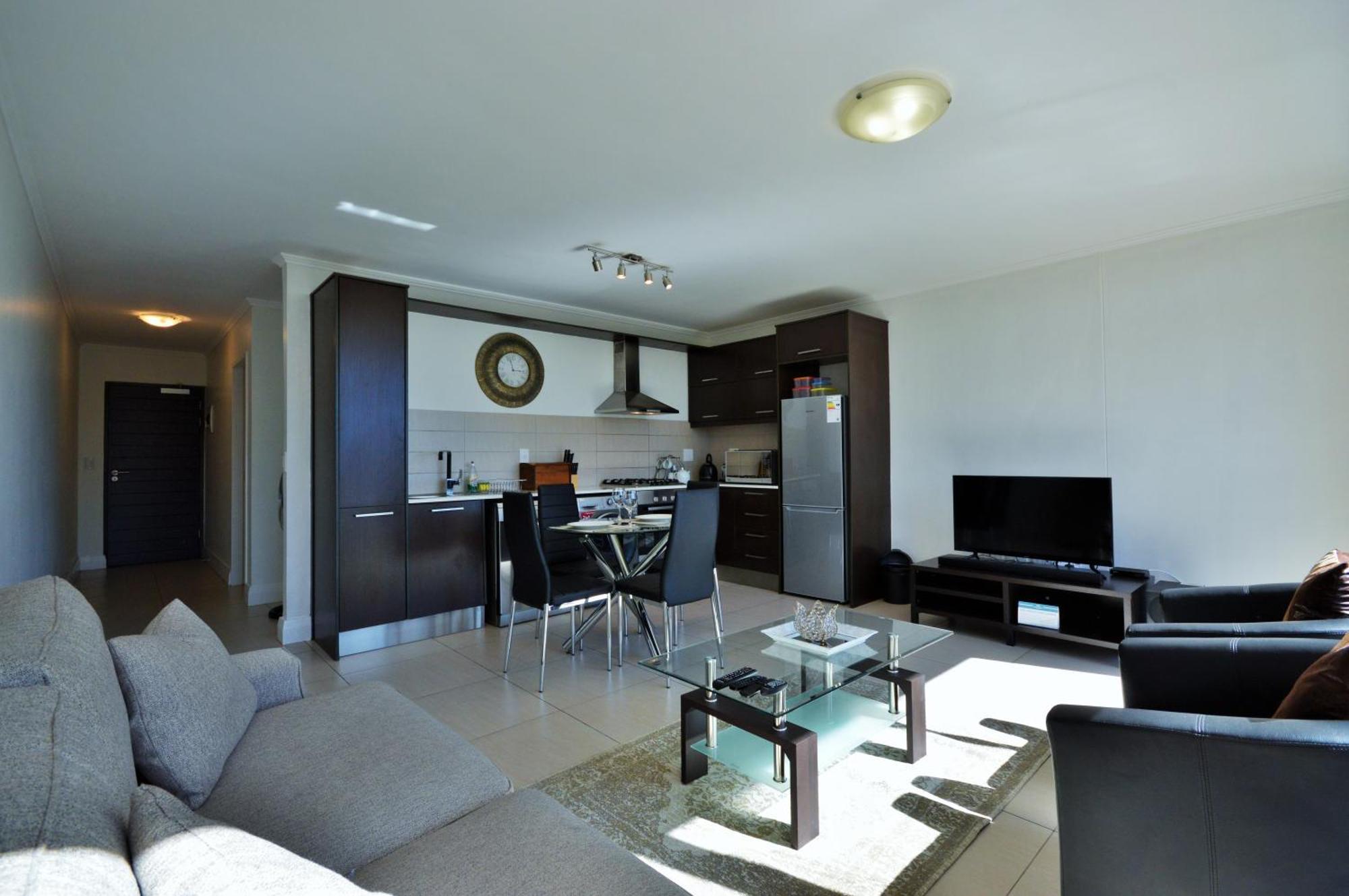 Quayside 1 Bedroom In Century * Cape Town